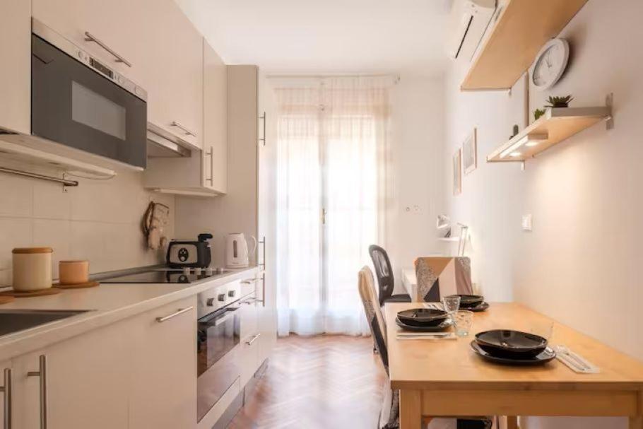 Galleria Del Toro Apartments Bologne Extérieur photo